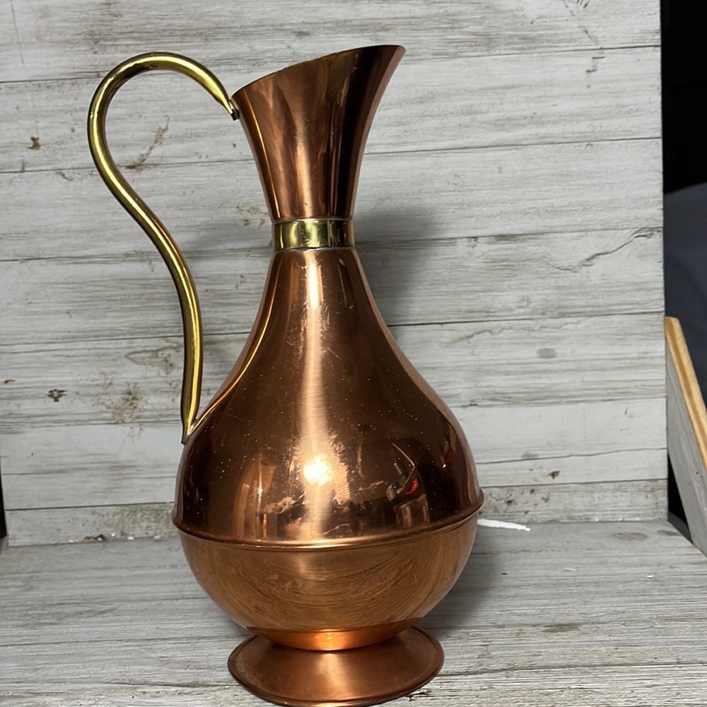 Vintage Brass Watering Can/Pitcher With Handle Made In England